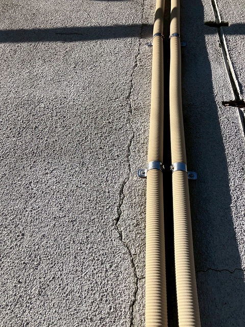 雨樋付近にクラック発生